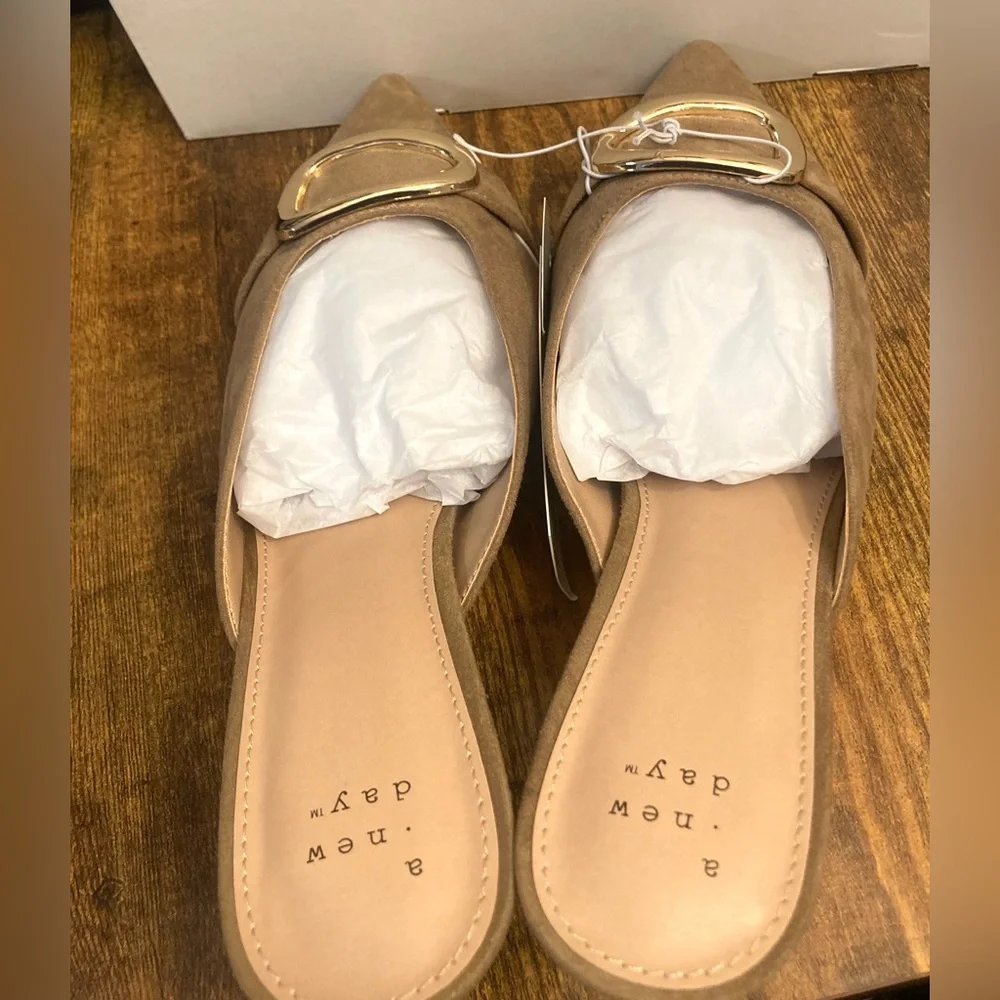 Women’s Larissa Pointed Toe Mule Heels – a New Day™ Beige Size 8.5 new - Picture 5 of 8
